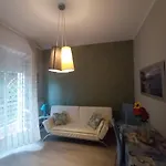 Via Dei Glicini Apartman *