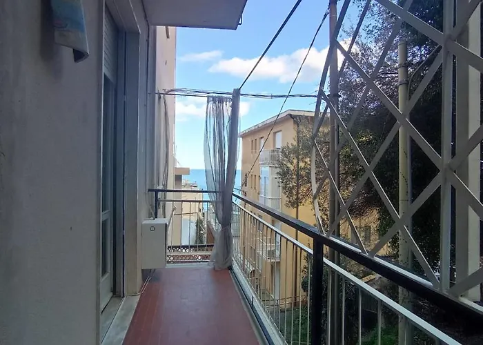 Via Dei Glicini Apartmán *